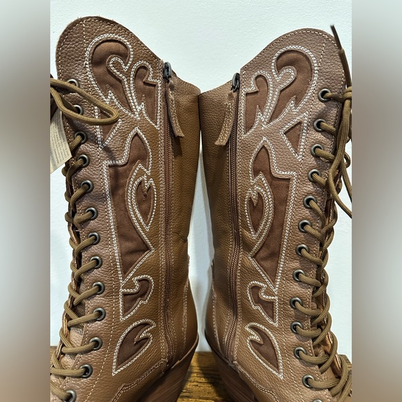 Dingo Women’s San Miguel Tan Leather Cowboy Boot NWT Sizes 7.5 & 8.5 - Picture 5 of 10